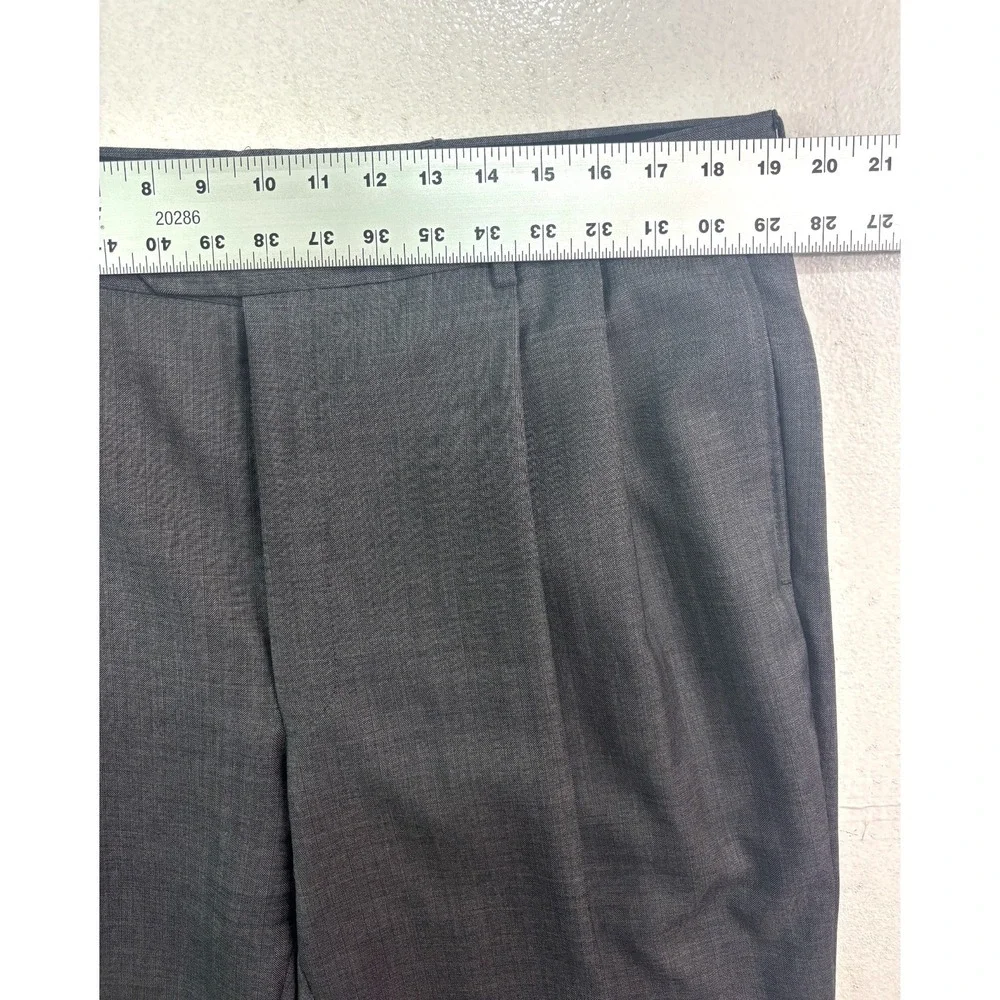 Jos A Bank 43 R 37x30 gray herringbone 2pc Pant‎ Suit Signature Collection Wool